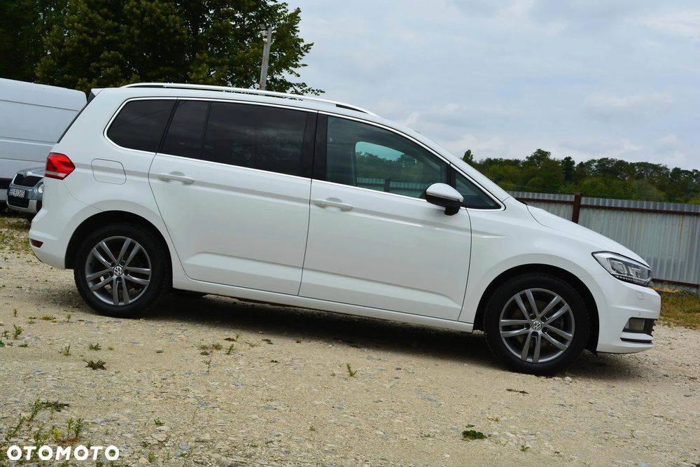Volkswagen Touran 1.5 TSI EVO Highline DSG - 9