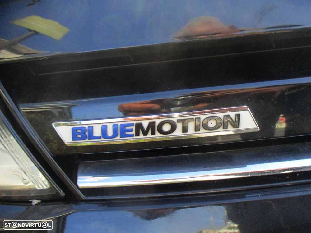 VW Golf 1.6 TDi BlueMotion Confortline - 32