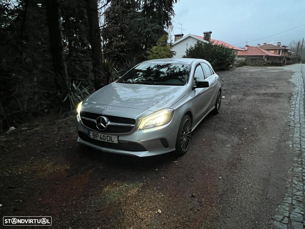 Mercedes-Benz A 180 CDI (BlueEFFICIENCY) Style - 2