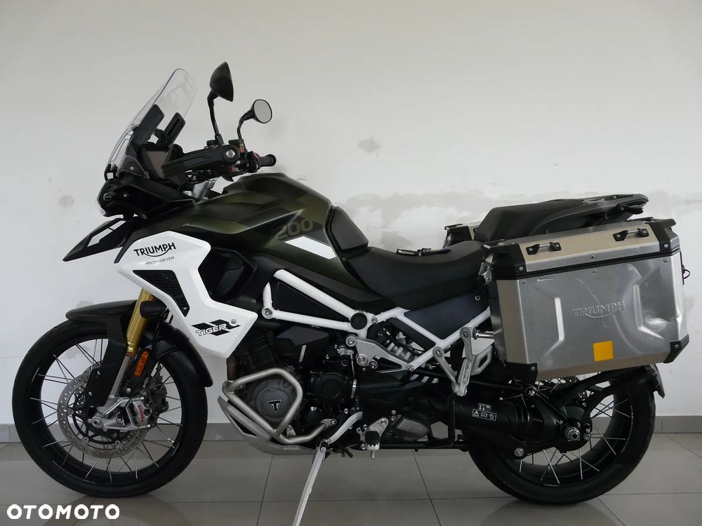Triumph Tiger - 15