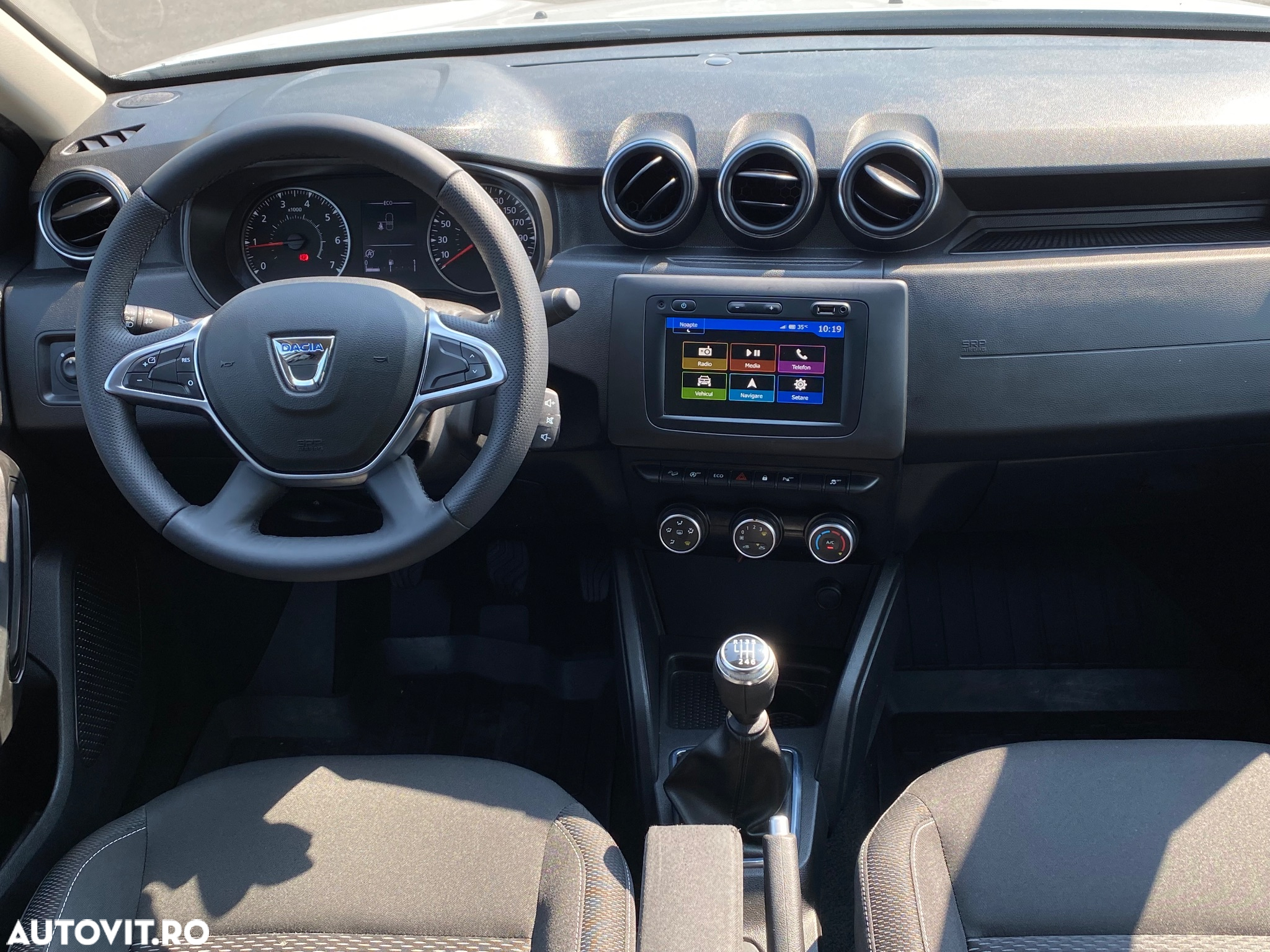 Dacia Duster 1.5 Blue dCi 4WD Comfort - 11