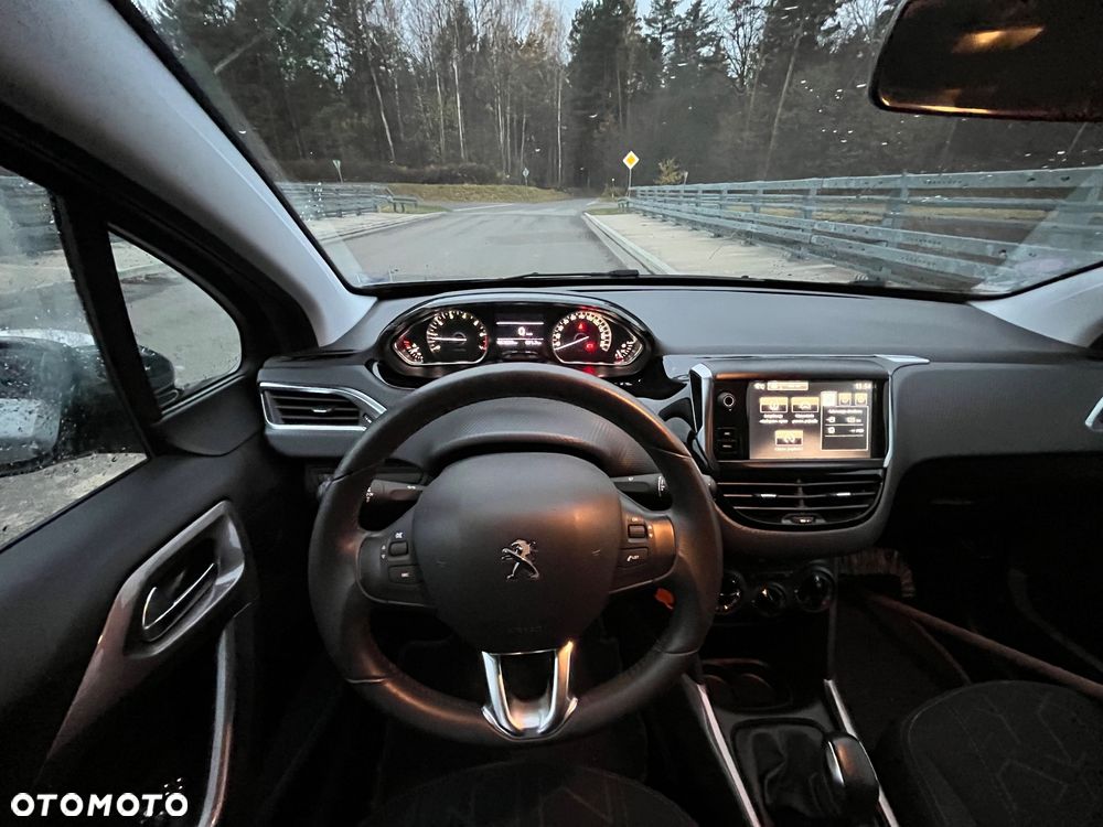 Peugeot 2008 PureTech 82 Style - 11