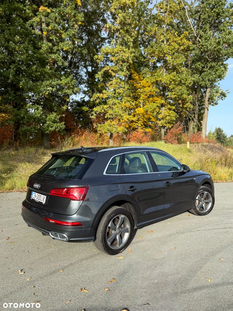 Audi Q5 2.0 TDI Quattro Design S tronic - 2