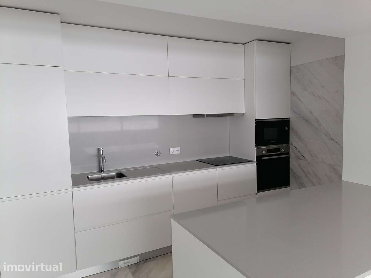 APARTAMENTO T1 C/ SUÍTE PARA ARRENDAR PARANHOS - POLO UNIVERSITÁRIO - Grande imagem: 4/12