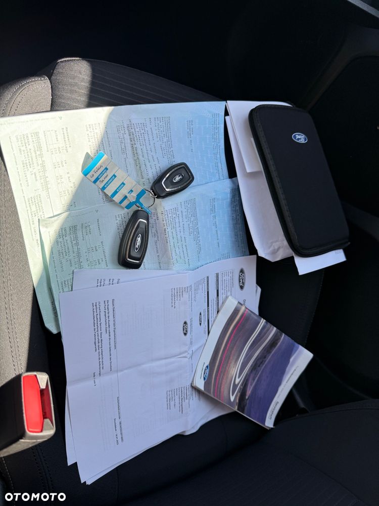 Ford Focus 1.5 EcoBlue STart-Stopp-System TITANIUM - 10