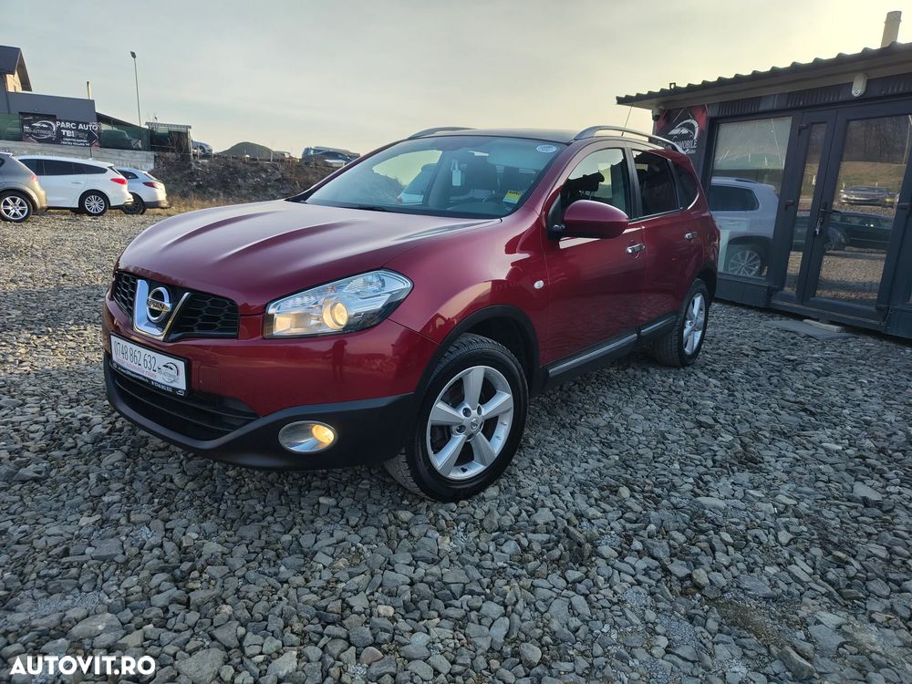 Nissan Qashqai - 2