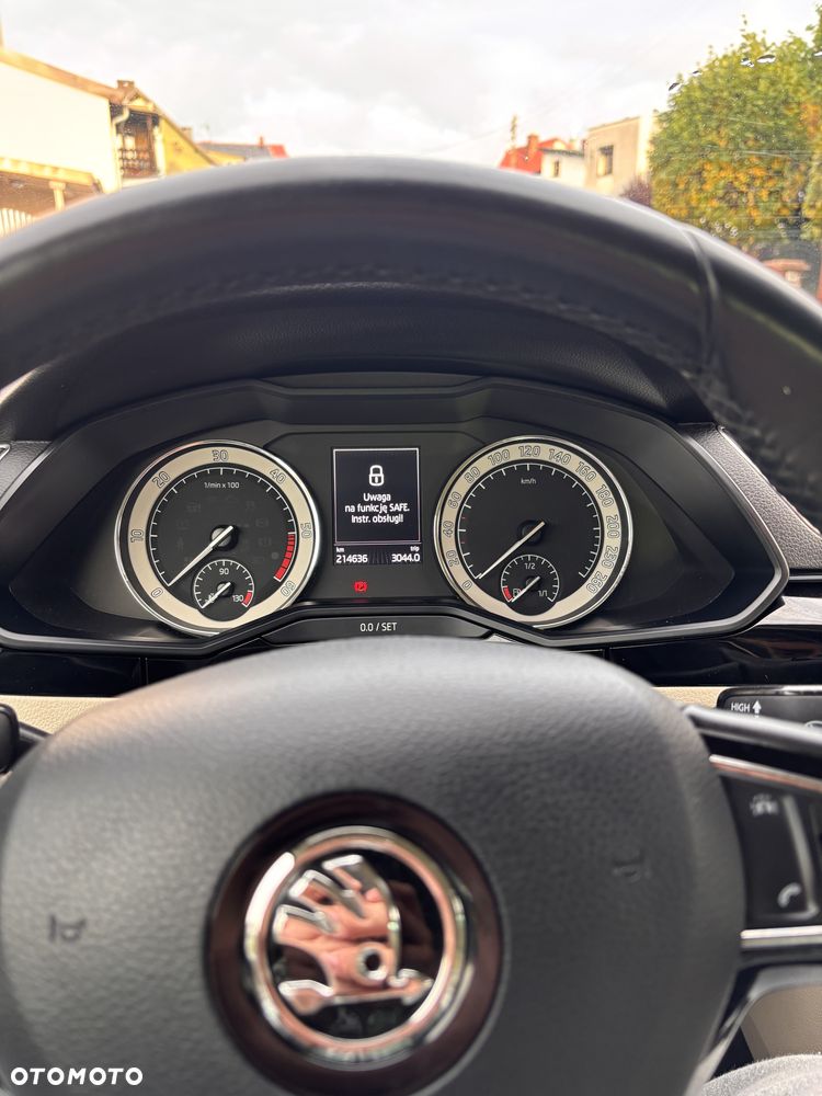 Skoda Superb - 13