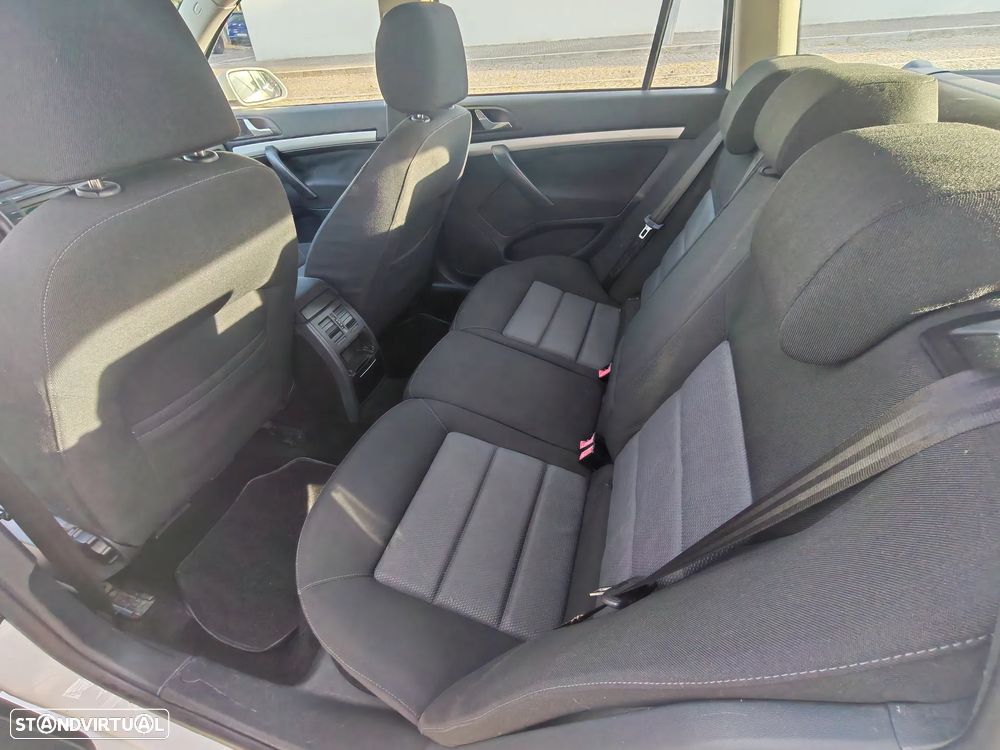 Skoda Octavia Break - 18