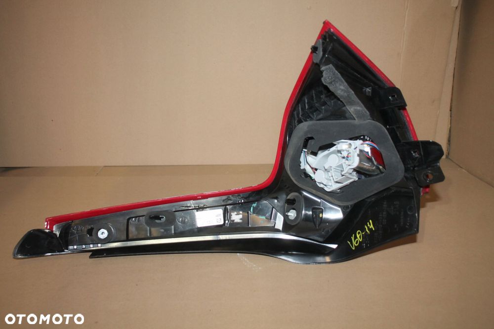volvo v60 tylna lewa lampa lewy tył bardzo ładna 31395928 - 8