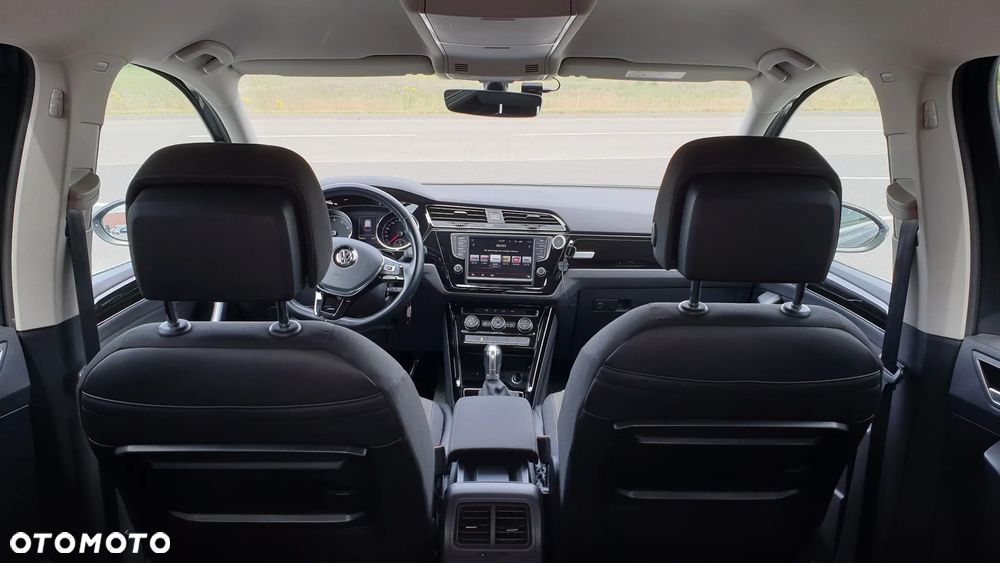 Volkswagen Touran 1.4 TSI BMT Highline DSG - 11