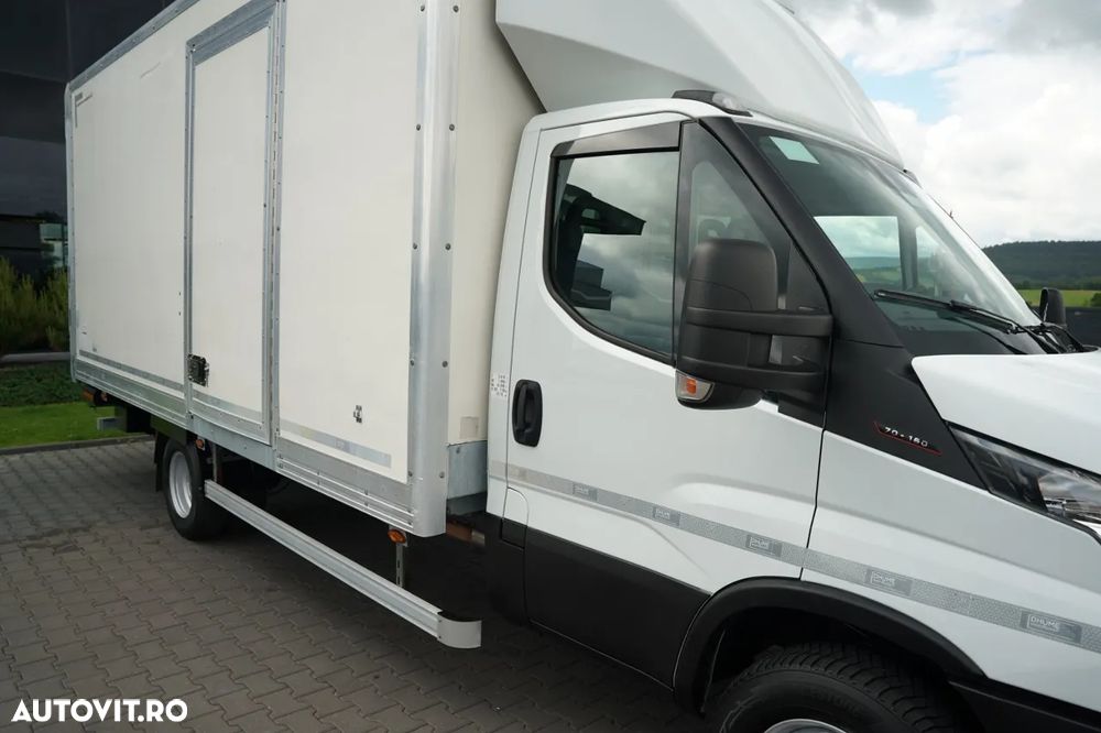 Iveco DAILY 70 - 160 / CONTAINER 5.2 m / DHOLLANDIA LIFT / GVW: 7.000 KG / 2021 / IMPORTAT - 16