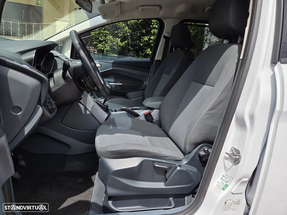 Ford Grand C-Max 1.0 EcoBoost S&S Ambiente - 4