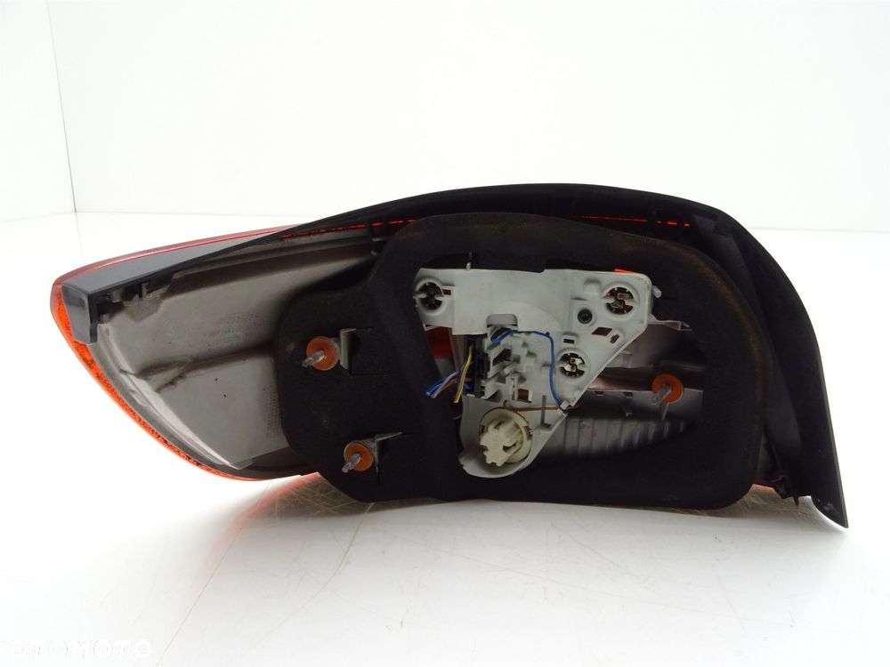 Lampa prawa prawy tył tylna 7162302 bmw e93 cabrio - 5