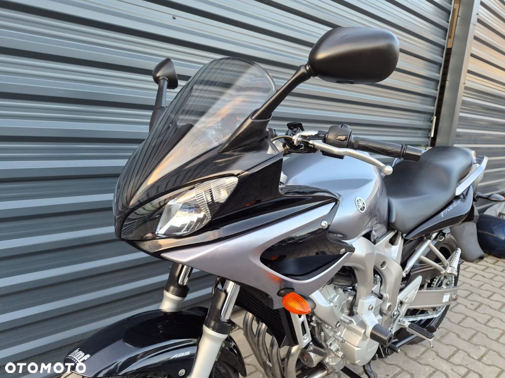 Yamaha FZ6 - 9