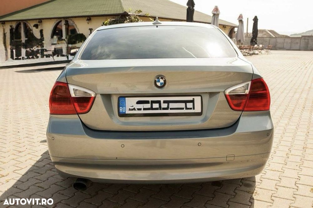 BMW Seria 3 320d - 7