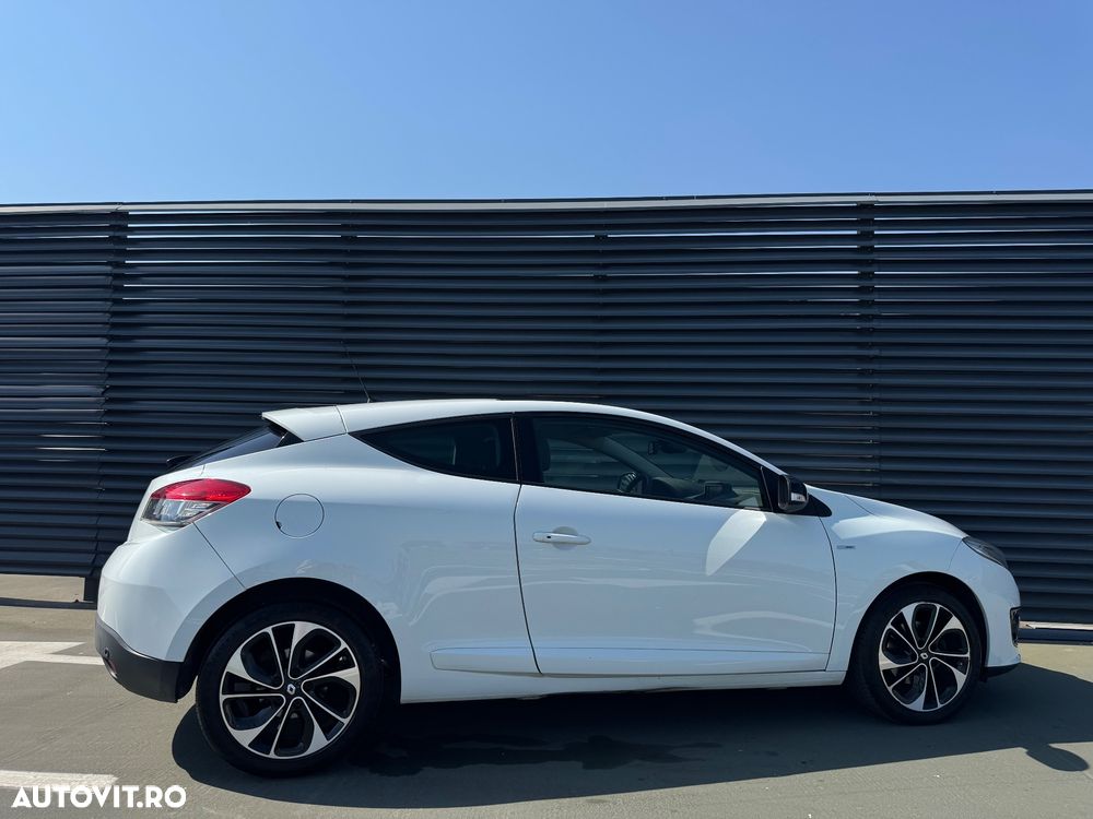 Renault Megane Coupe TCe 130 EDC Bose Edition - 8