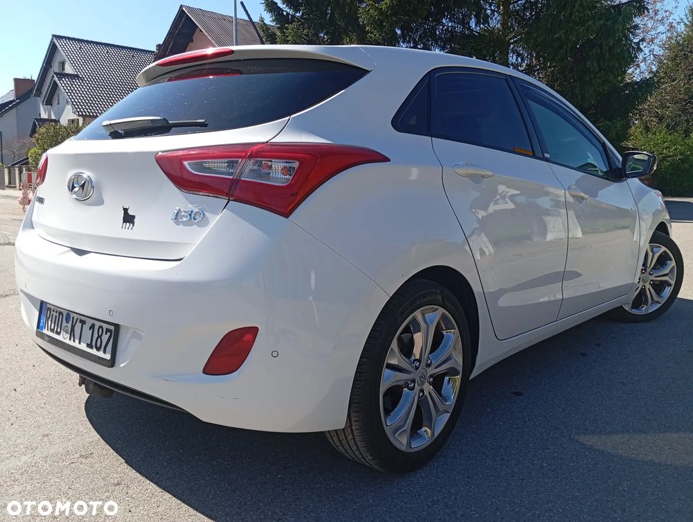 Hyundai i30 blue 1.6 CRDi YES Gold - 19