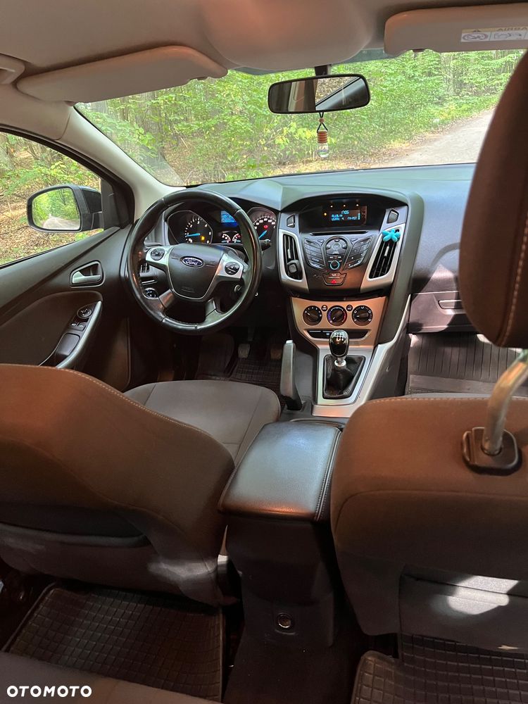 Ford Focus 1.6 TDCi Trend - 5