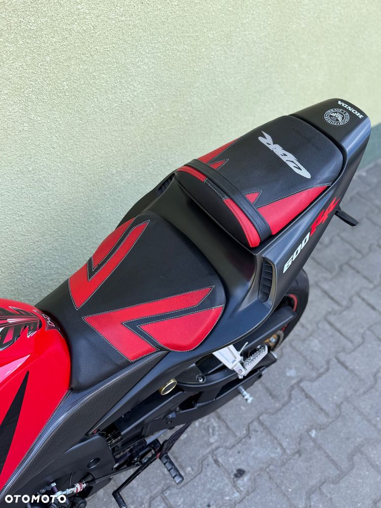 Honda CBR - 32