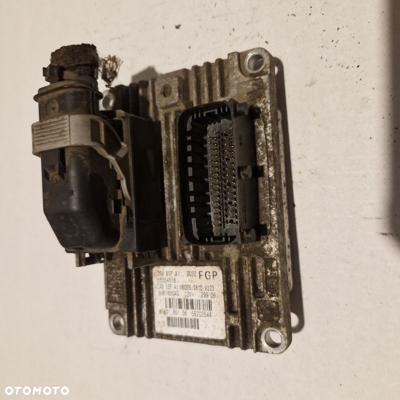 Sterownik silnika Fiat Stilo 1.6 16V IAW5SF.A1 55354616 - 3