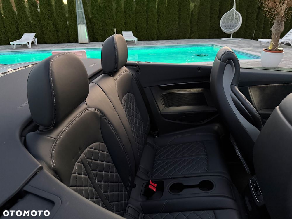 Audi S5 Cabrio - 11