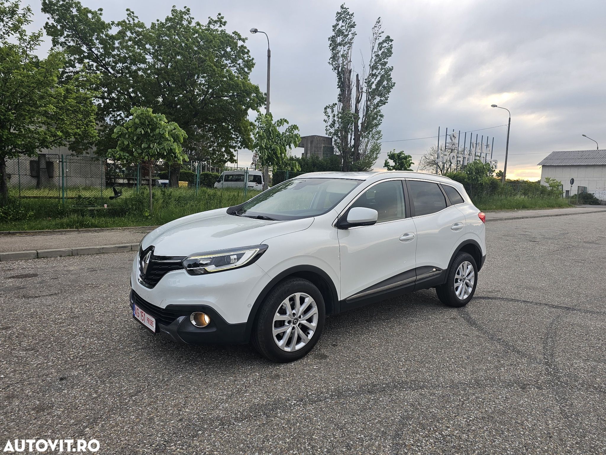 Renault Kadjar 1.6 DCI 4X4 Zen - 1