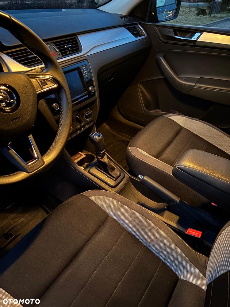 Skoda RAPID 1.0 TSI Ambition DSG - 11