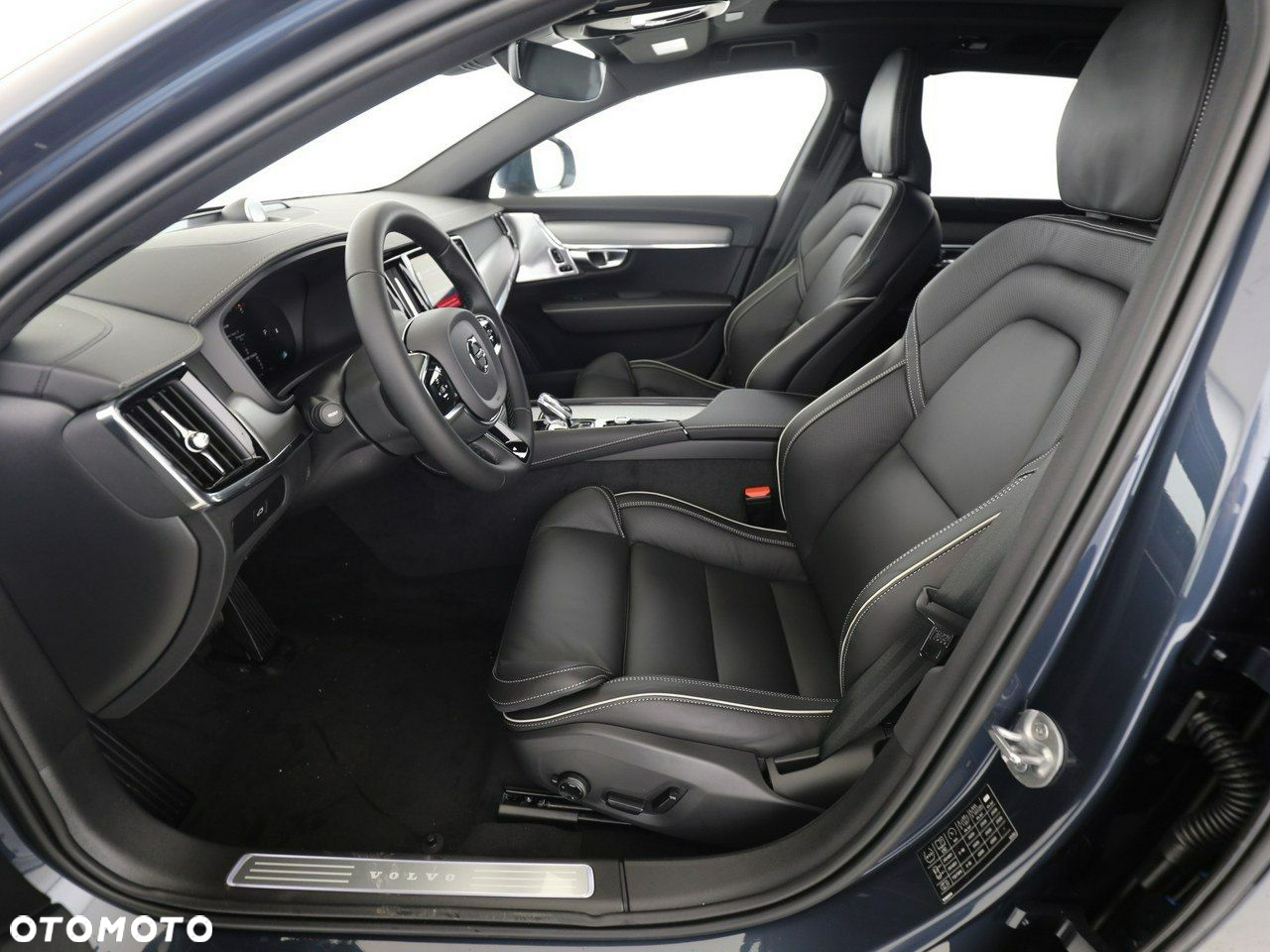 Volvo V90 Cross Country B4 D AWD Ultimate - 3