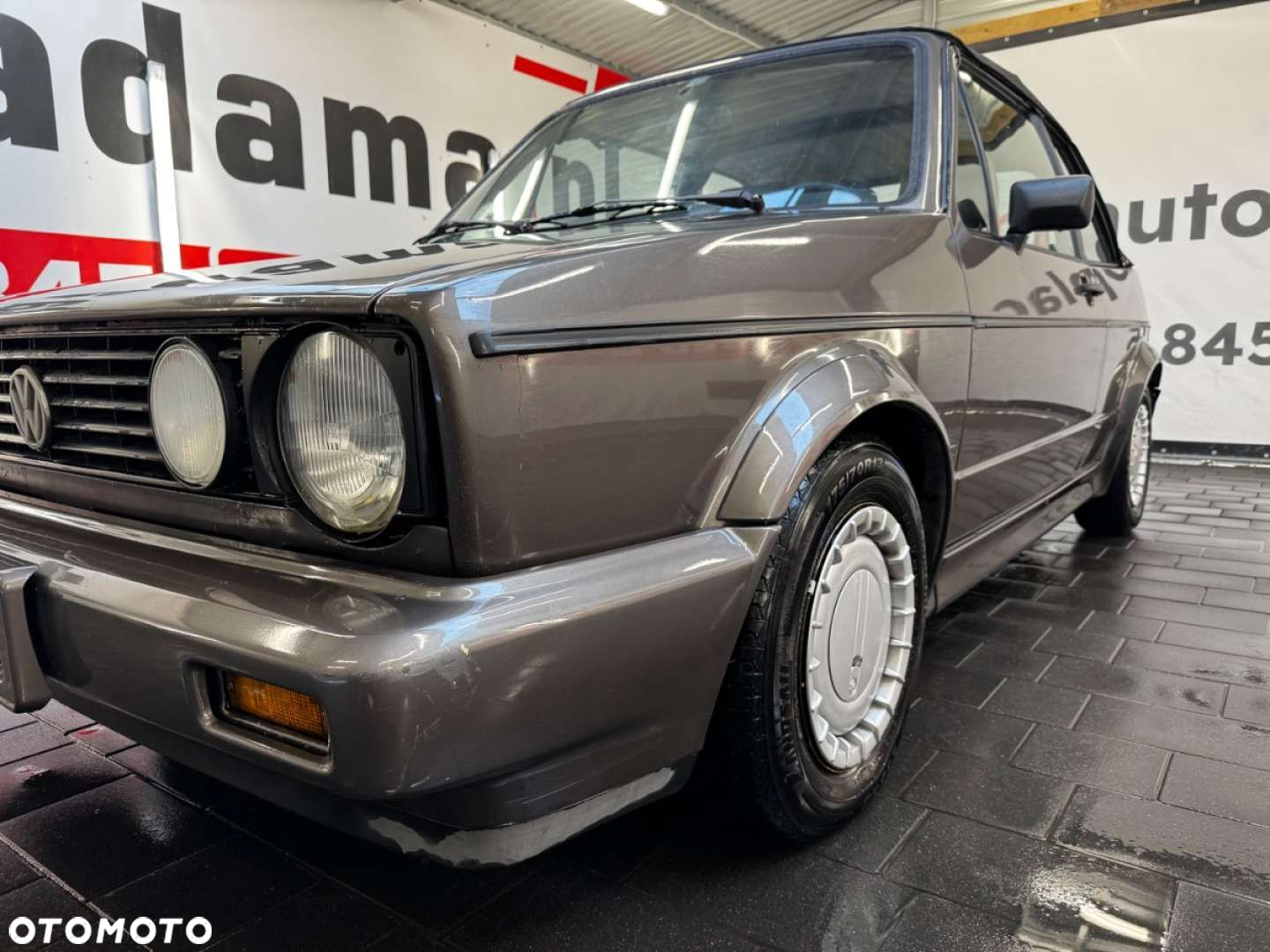 Volkswagen Golf - 17