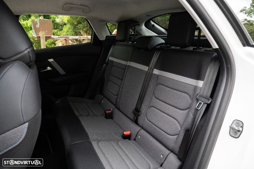 Citroën C4 1.2 PureTech Plus - 14