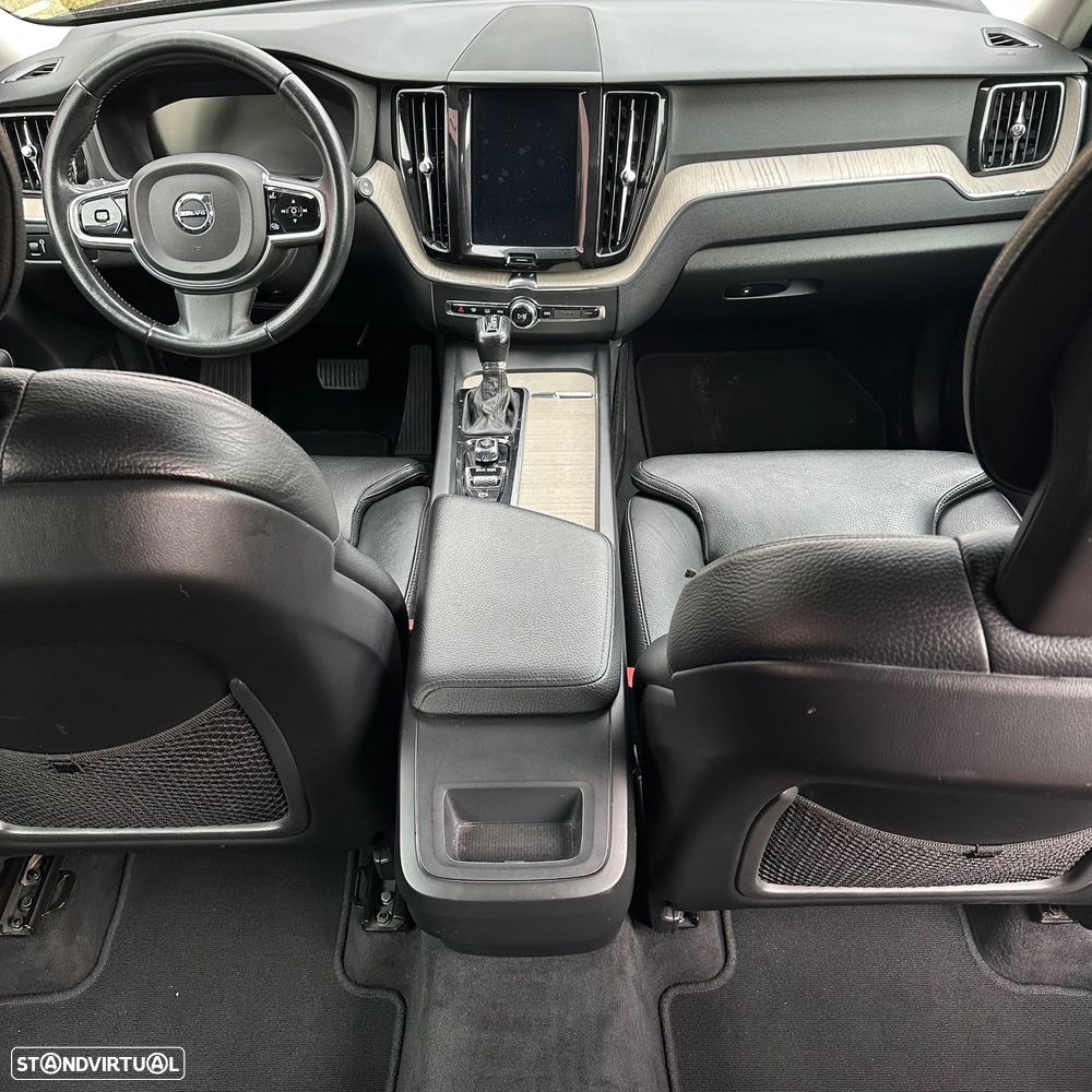 Volvo XC 60 2.0 D4 Inscription AWD Geartronic - 37