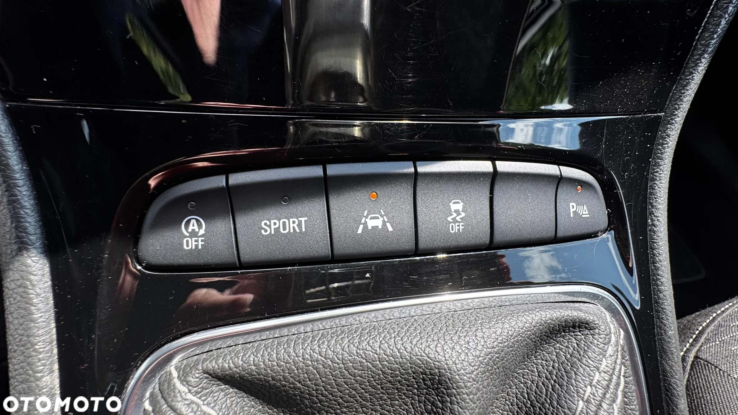 Opel Astra V 1.4 T Dynamic S&S - 16