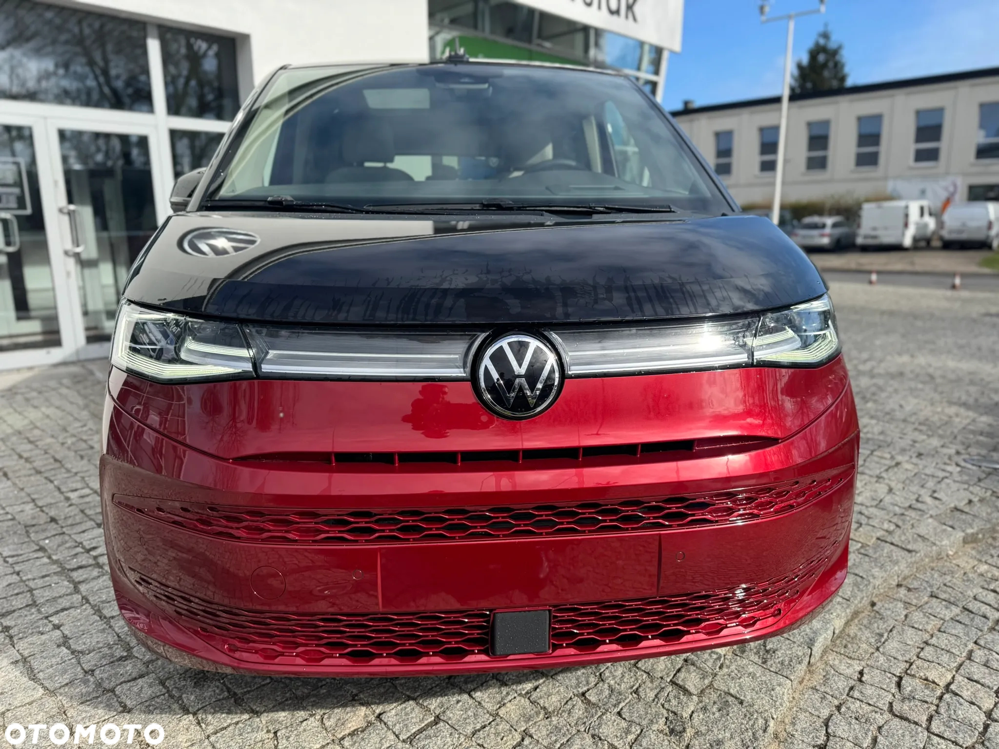Volkswagen Multivan 2.0 TSI L2 Style DSG - 2