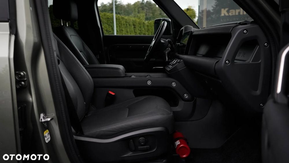 Land Rover Defender 110 3.0 D300 mHEV HSE - 14