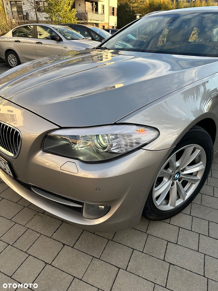 BMW Seria 5 520d Touring Modern Line - 2