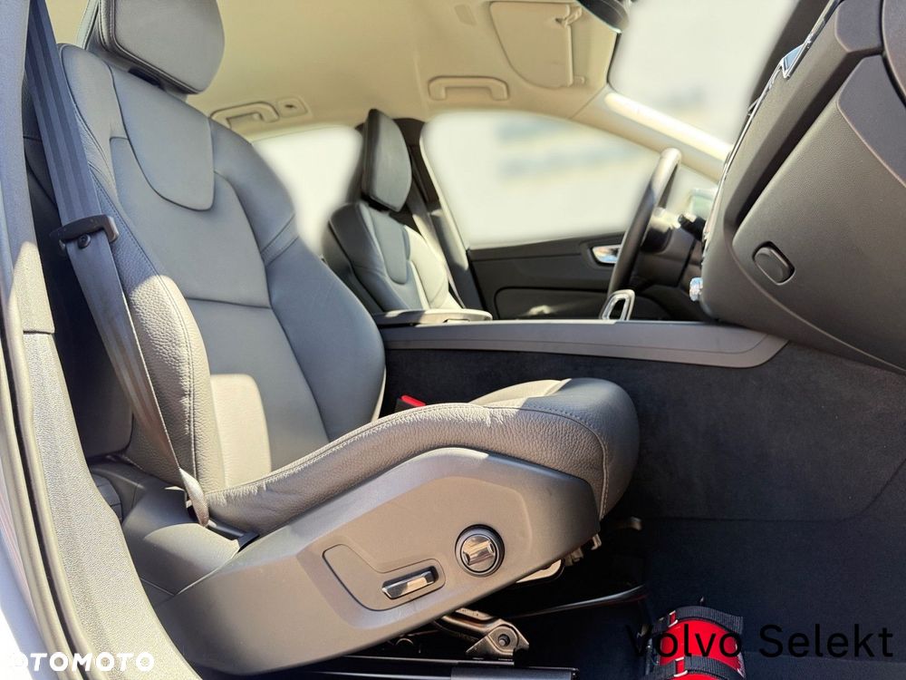 Volvo XC 60 - 26