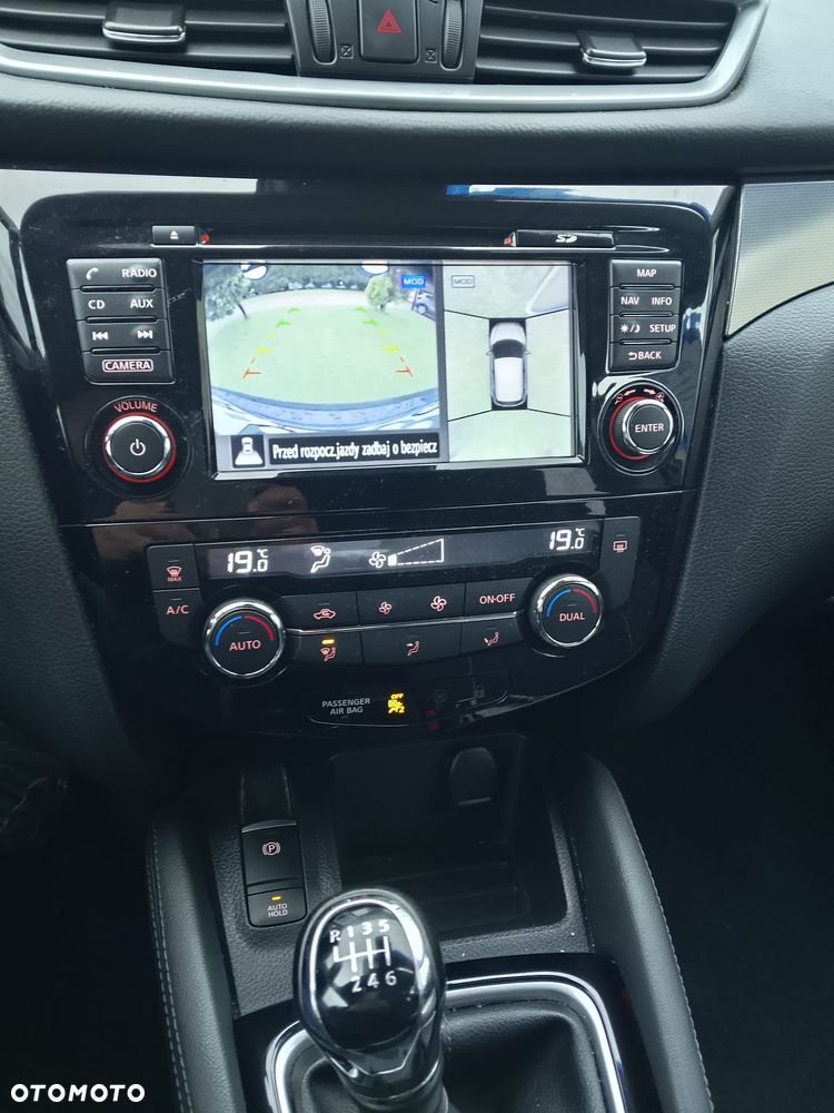 Nissan Qashqai 1.6 DCi N-Connecta EU6 - 6