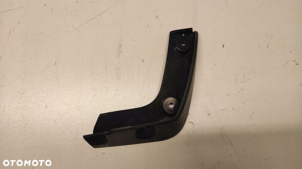 KIA XCEED X-CEED CHLAPACZ PRAWY TYŁ TYLNY OSŁONA 86142-J7CA0 21-24 - 2