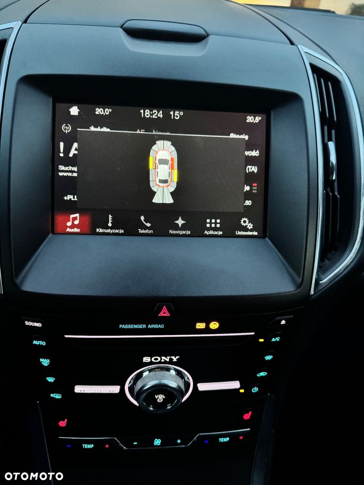 Ford S-Max - 14