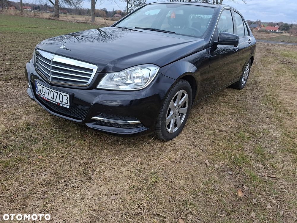 Mercedes-Benz Klasa C 180 7G-TRONIC - 2
