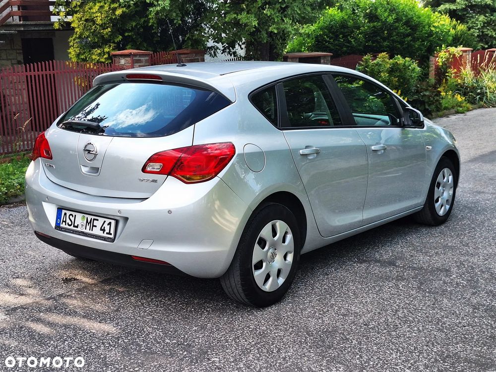 Opel Astra 1.4 Selection - 4