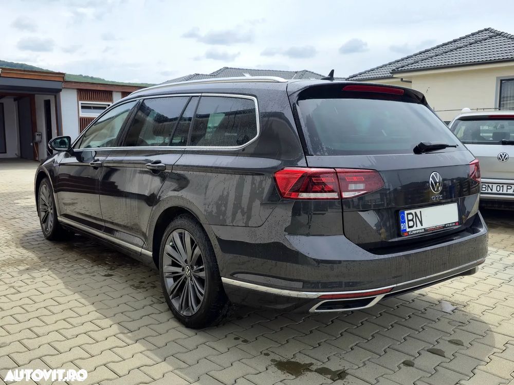 Volkswagen Passat - 3