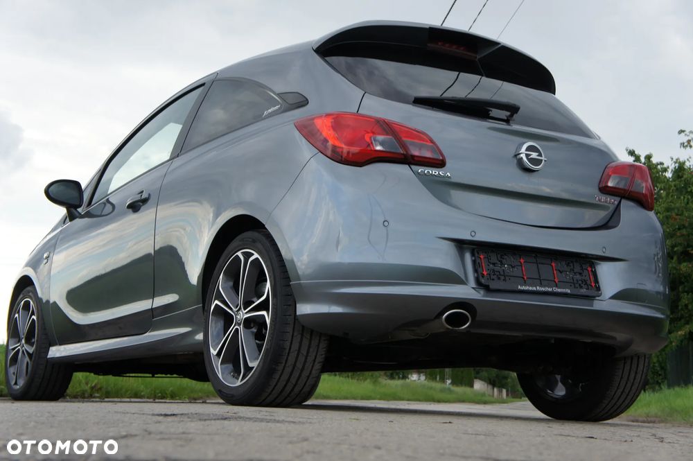 Opel Corsa 1.4 T GSi S&S - 11