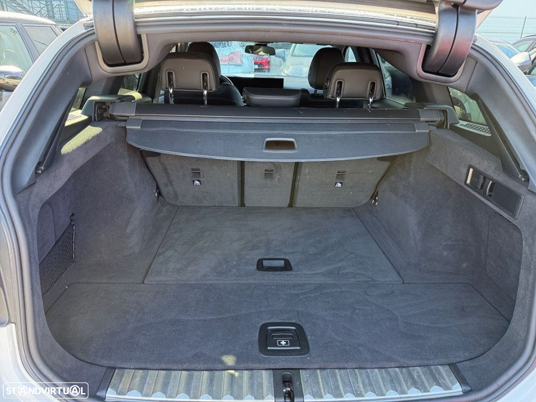 BMW 320 d Touring Pack M Auto - 13