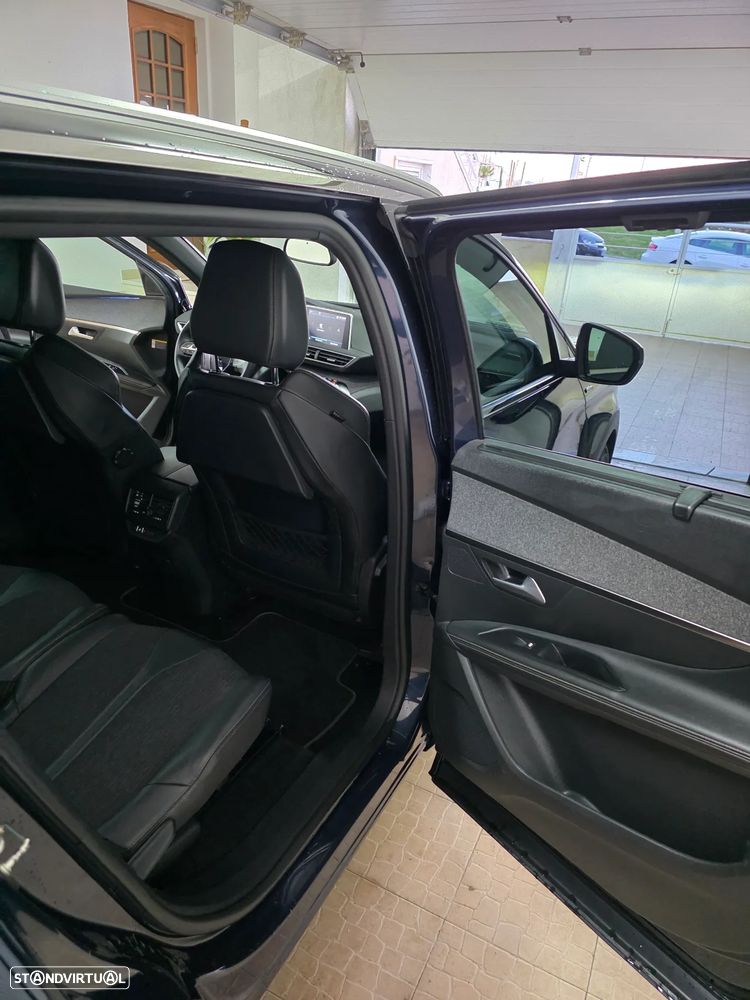 Peugeot 5008 1.5 BlueHDi GT Line J19 EAT8 - 21