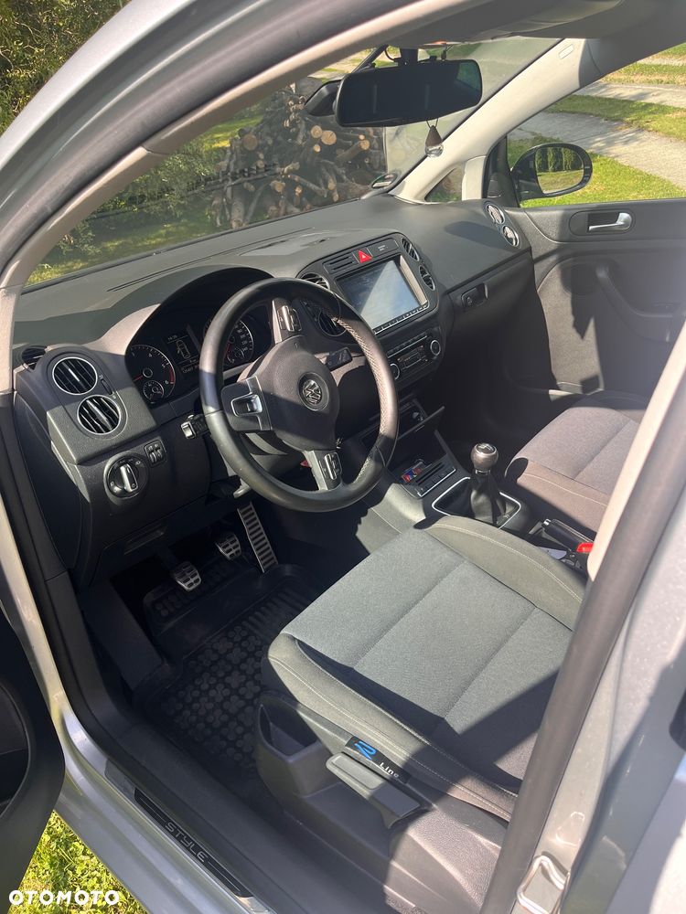 Volkswagen Golf Plus 1.6 TDI Comfortline - 5