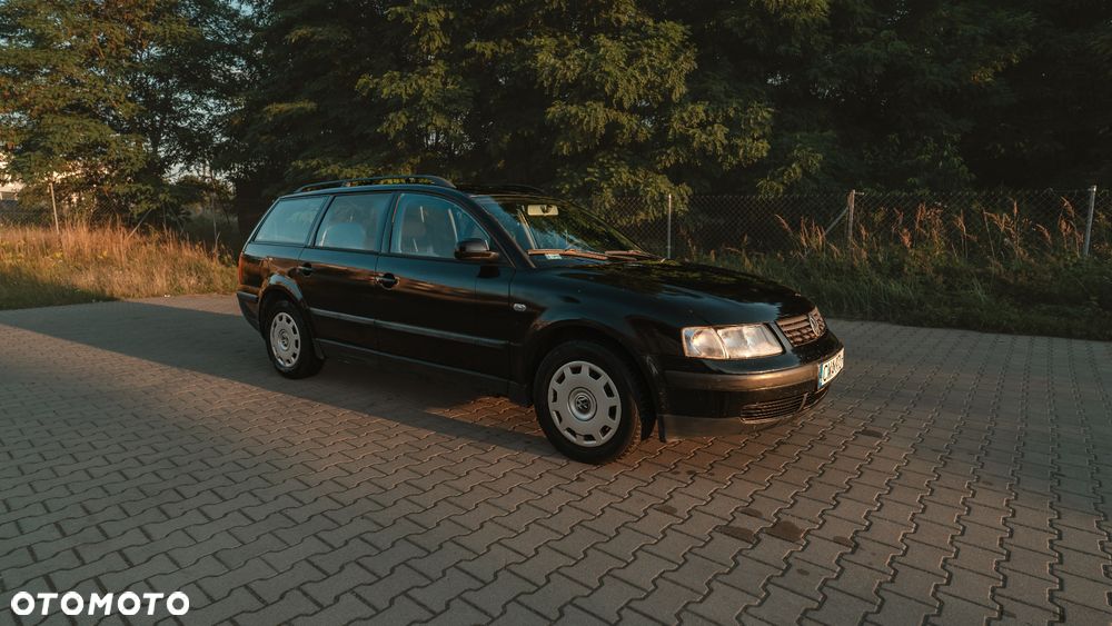 Volkswagen Passat - 2