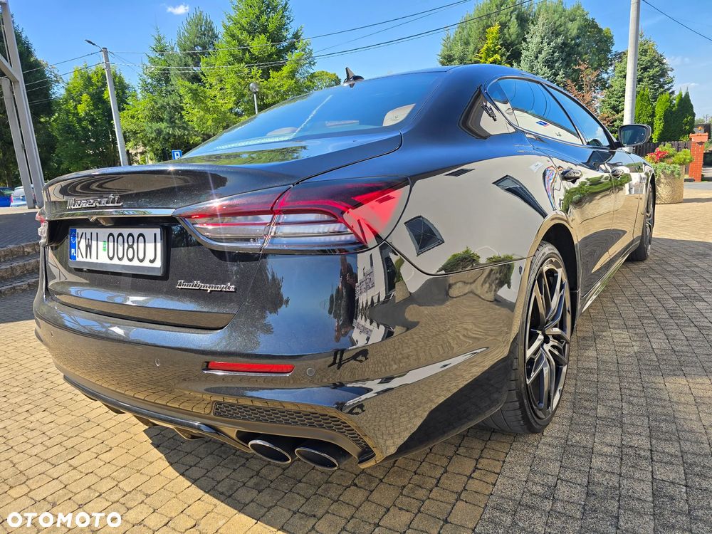 Maserati Quattroporte Modena - 9