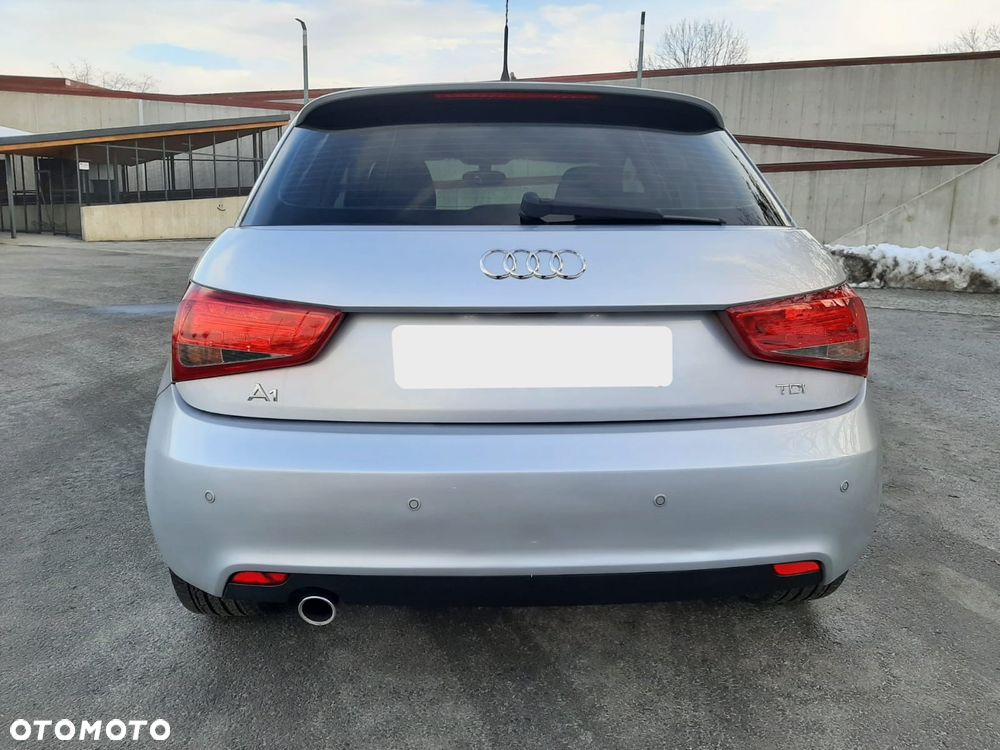 Audi A1 Sportback 1.6 TDI S tronic Ambition - 15
