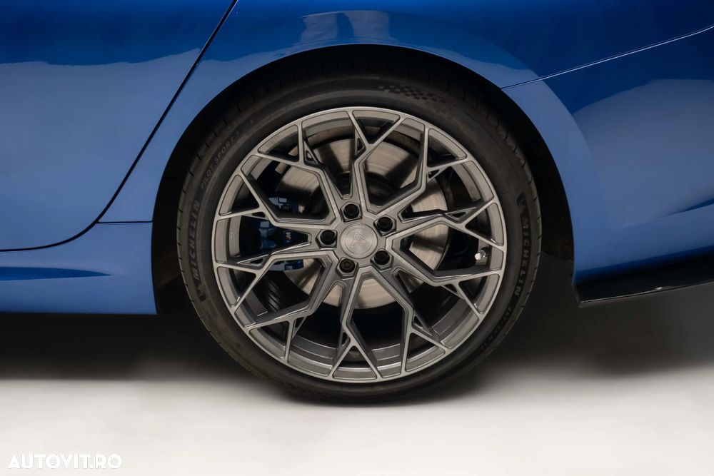 BMW M3 M340i xDrive - 10